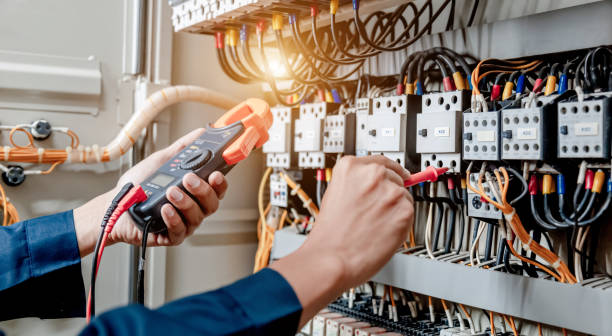 Best Licensed Electrician  in Midwest City, OK